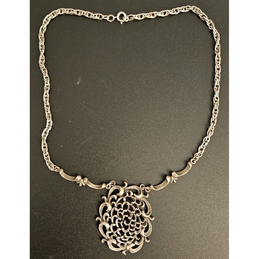 Vintage 70's Amway Silvertone Spanish Scroll Medallion (647)